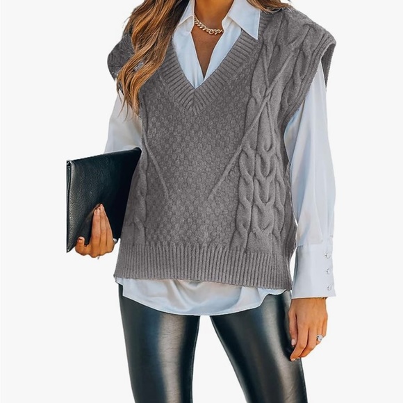 Jackets & Blazers - Gray Knit Sweater Vest